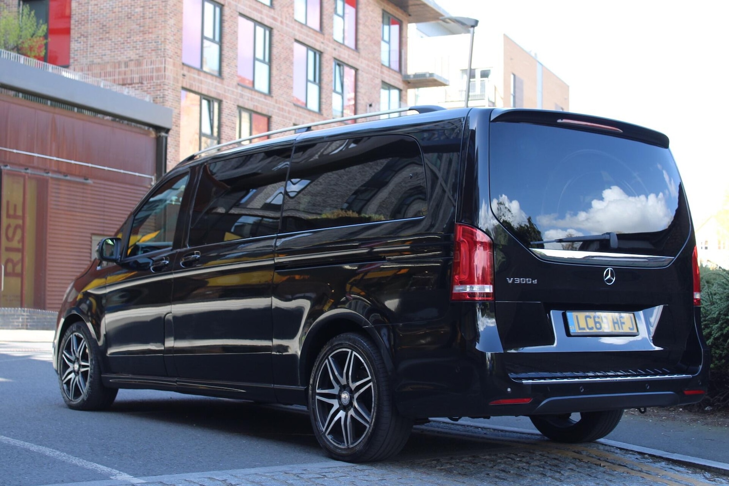 Used Mercedes-Benz V-Class for sale - 78220330: Photo 4