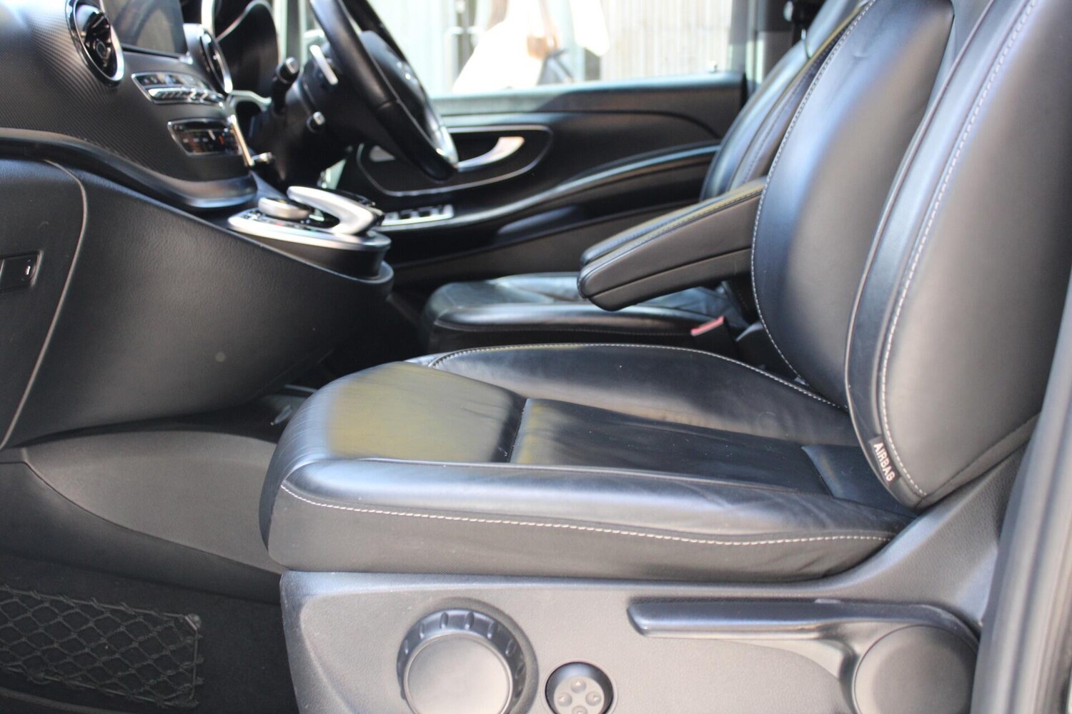 Used Mercedes-Benz V-Class for sale - 78220330: Photo 60