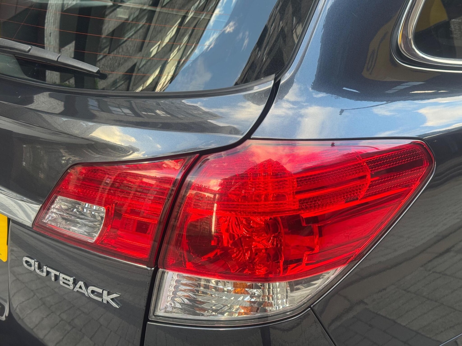 Used Subaru Outback 2010 for sale - 76671712: Photo 29