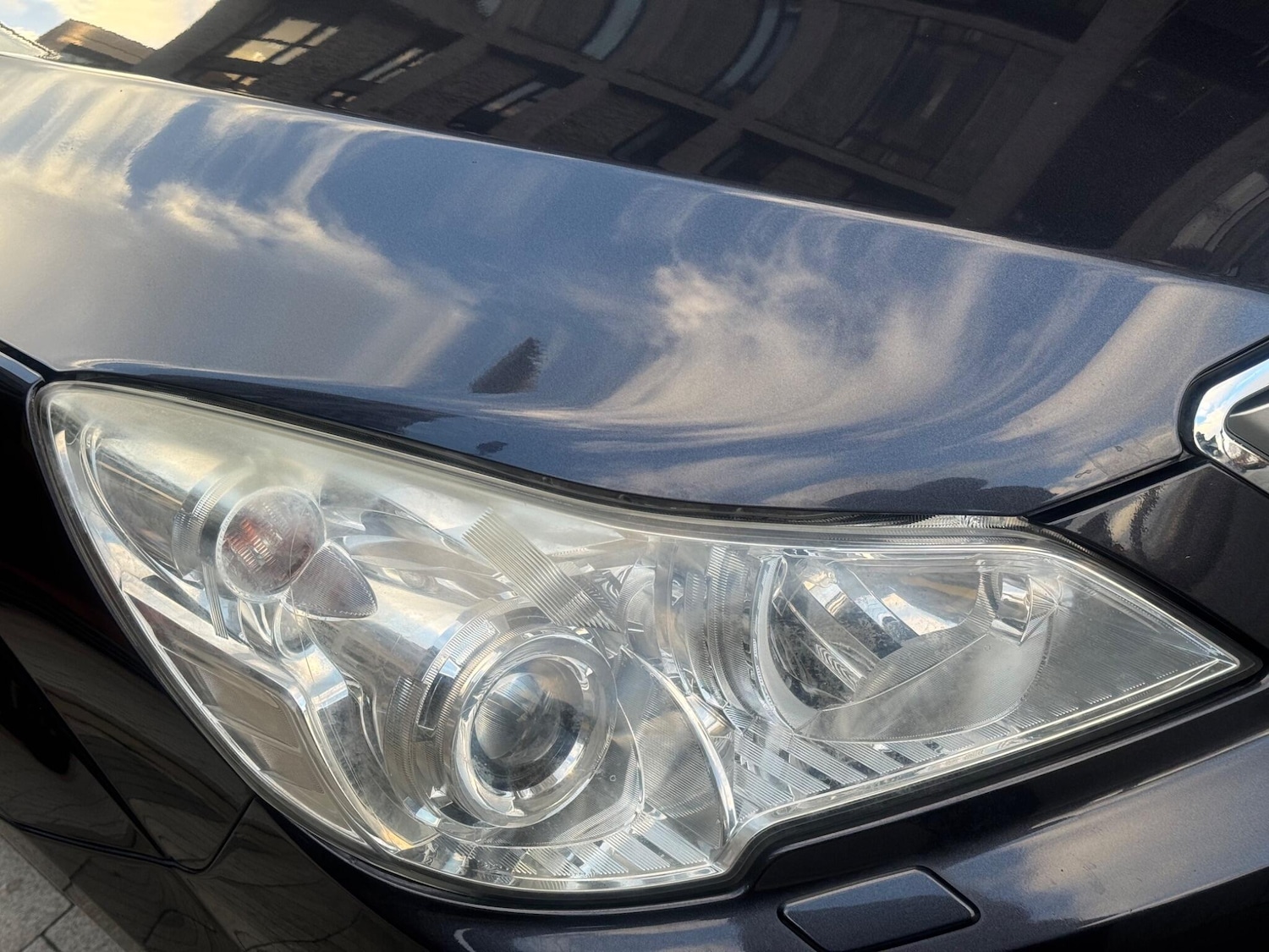 Used Subaru Outback 2010 for sale - 76671712: Photo 33