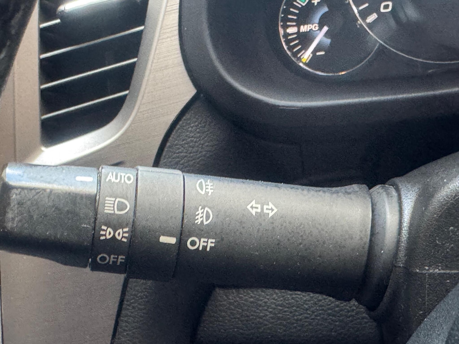 Used Subaru Outback 2010 for sale - 76671712: Photo 48