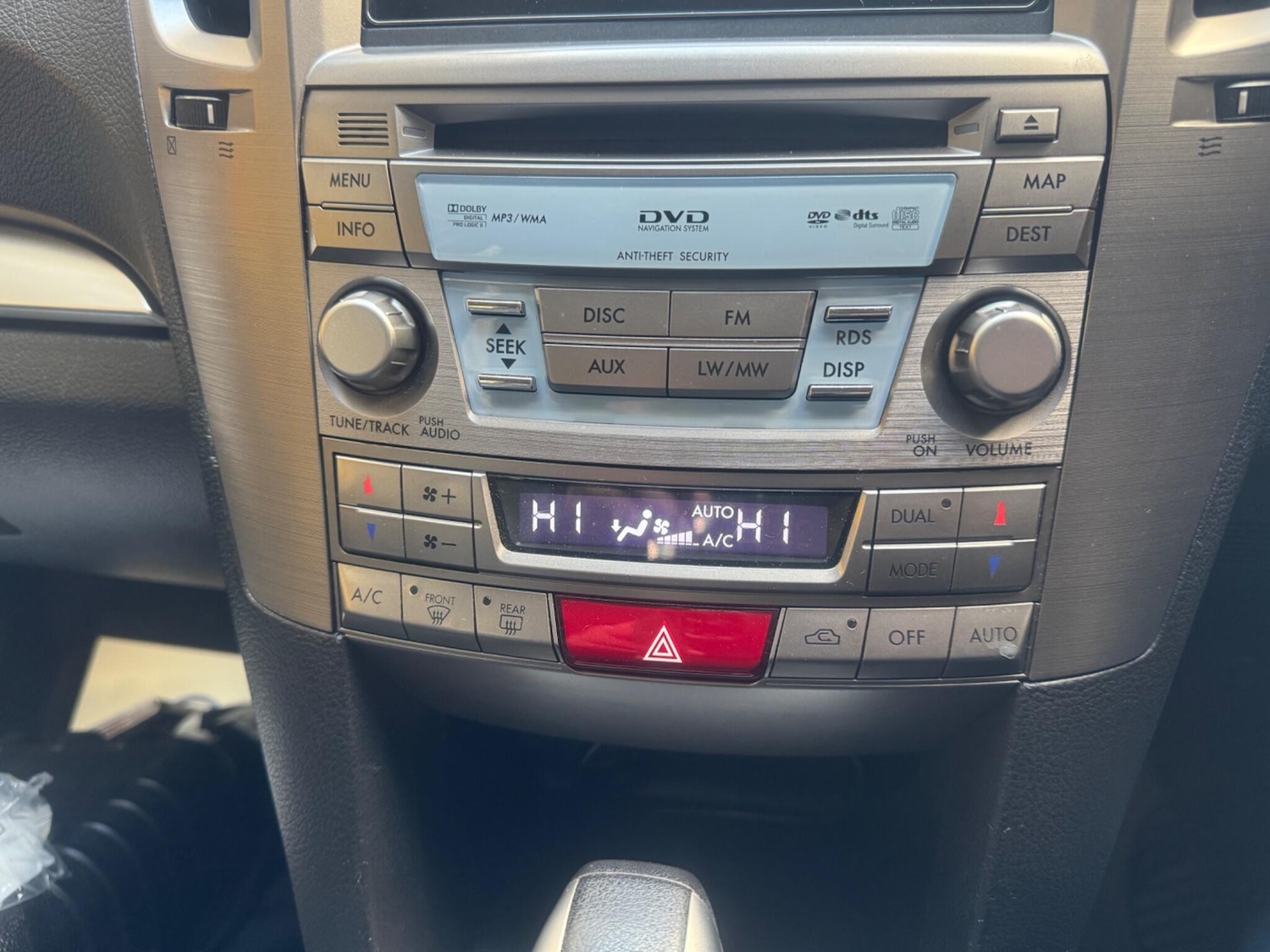 Used Subaru Outback 2010 for sale - 76671712: Photo 52