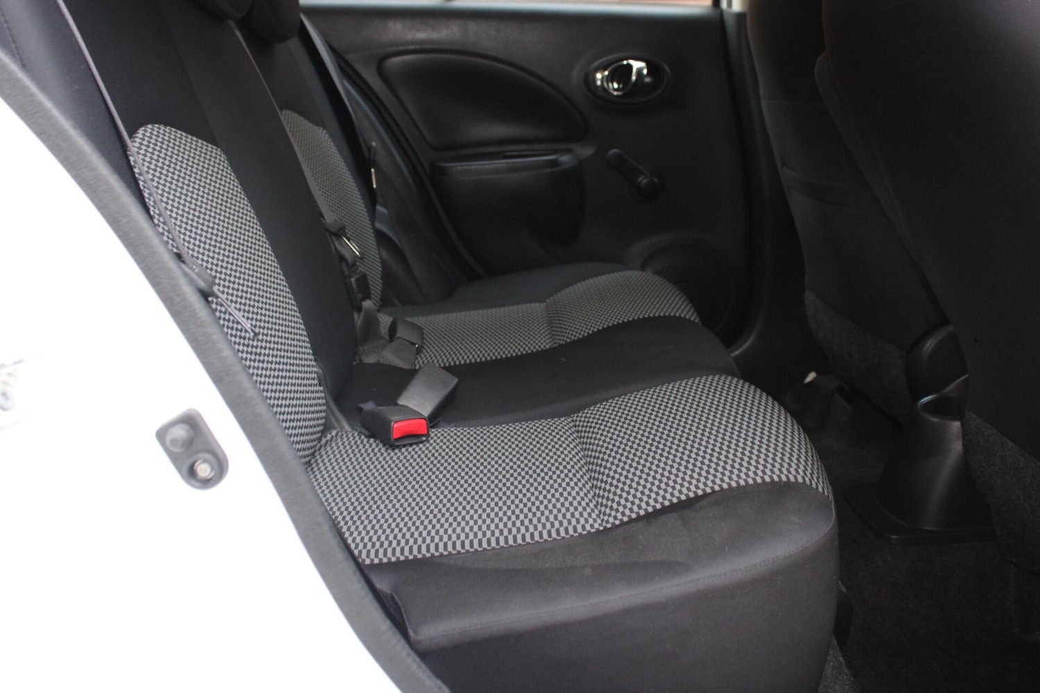 Used Nissan Micra 2014 for sale - 76499218: Photo 28