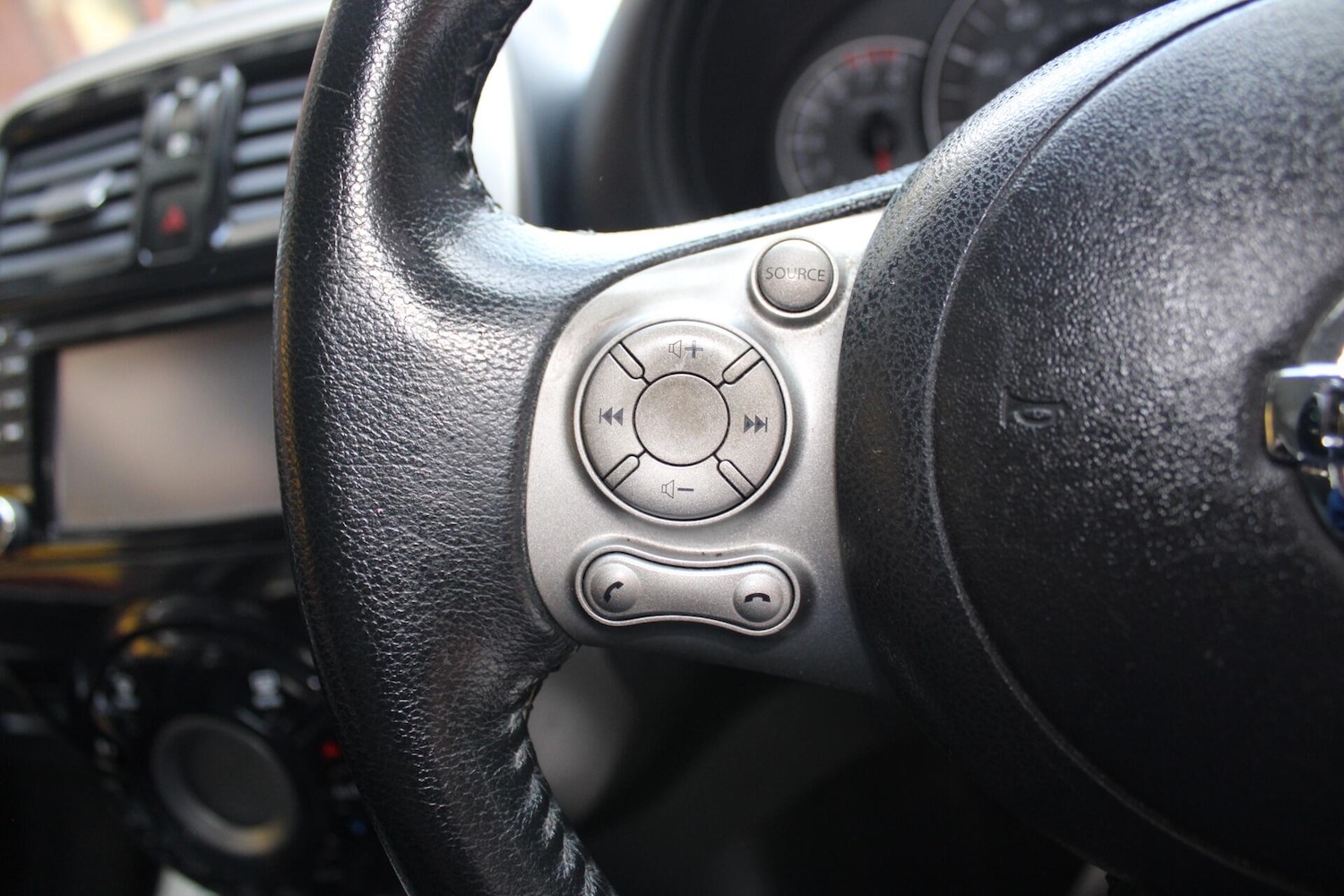 Used Nissan Micra 2014 for sale - 76499218: Photo 34