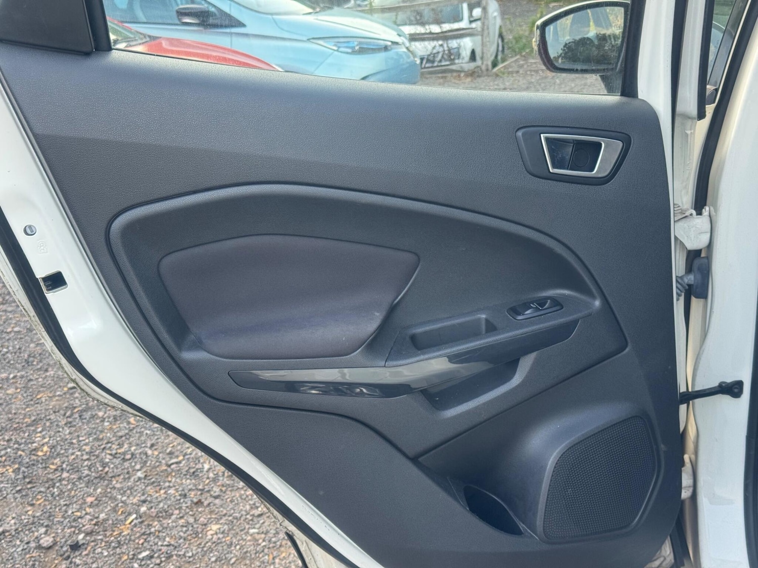 Used Ford Ecosport 2015 for sale - 76247056: Photo 18