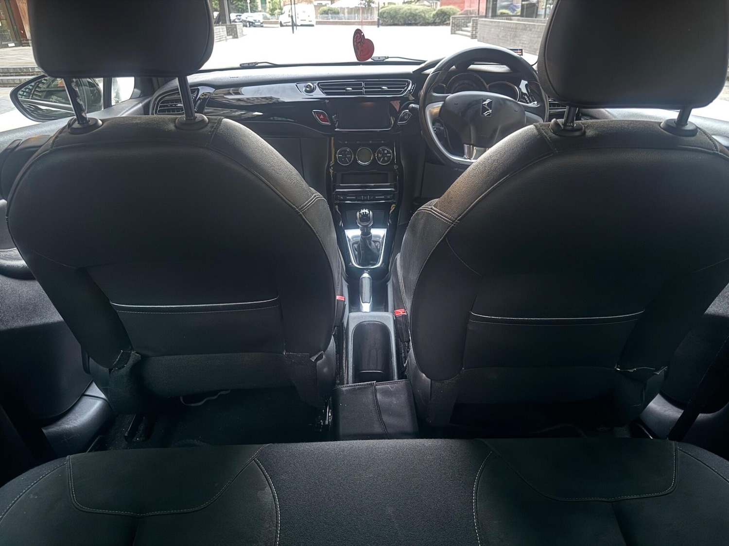 Vehicle 29