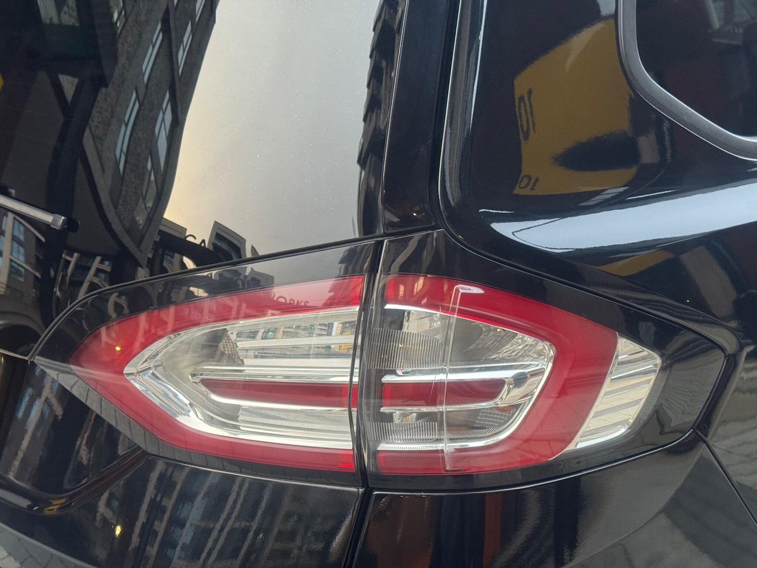 Used Ford Galaxy 2018 for sale - 76781450: Photo 33