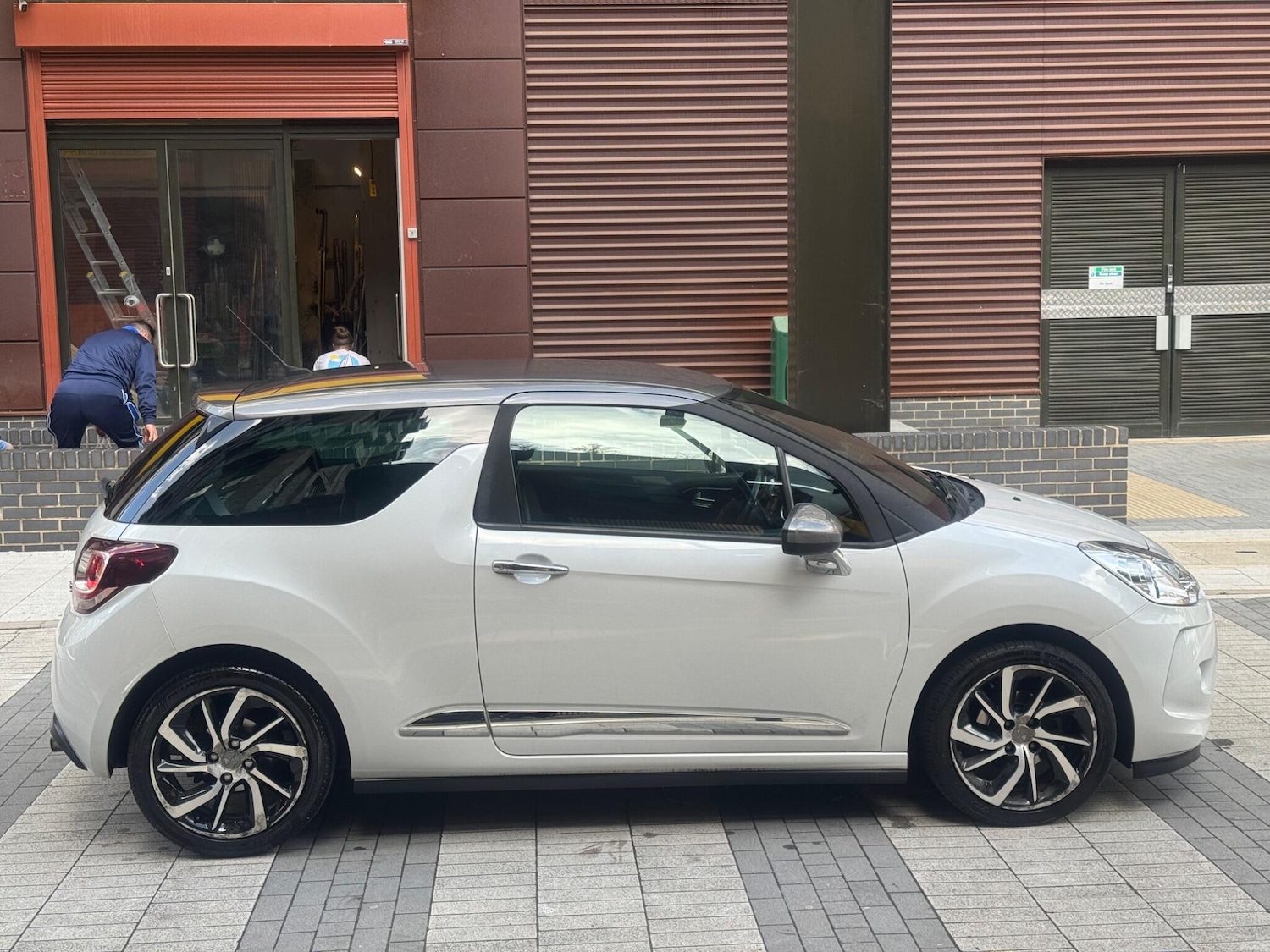 Vehicle 8