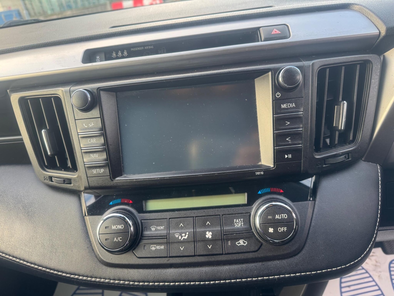 Used Toyota RAV4 2017 for sale - 76832544: Photo 33