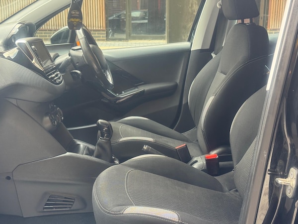Used Peugeot 208 2016 for sale - 75645755: Photo 23
