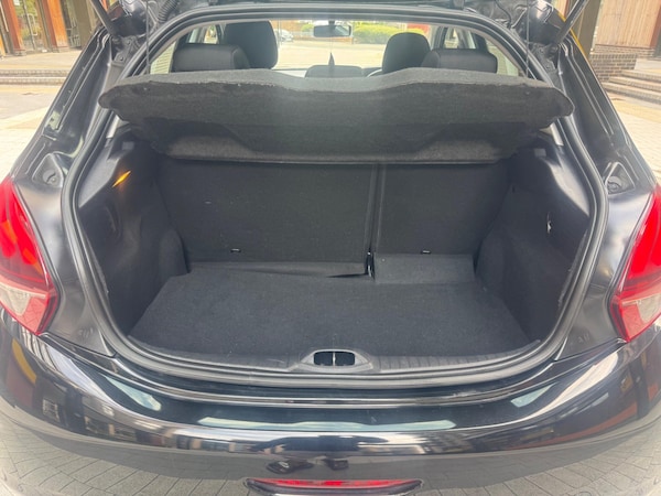 Used Peugeot 208 2016 for sale - 75645755: Photo 26