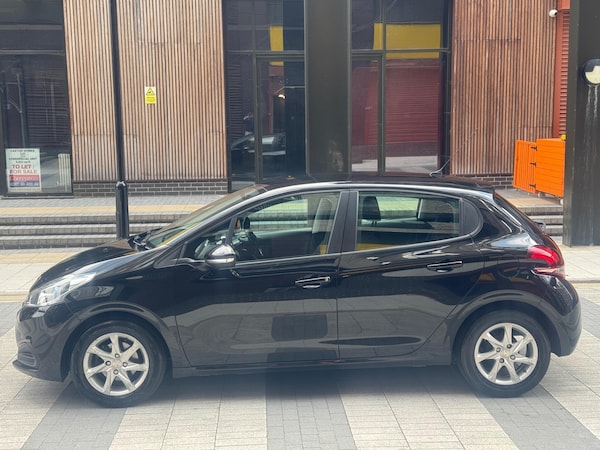 Used Peugeot 208 2016 for sale - 75645755: Photo 4