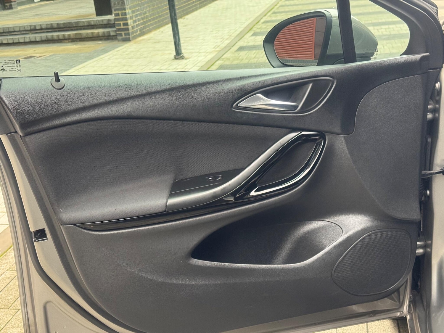 Used Vauxhall Astra 2016 for sale - 77020984: Photo 17