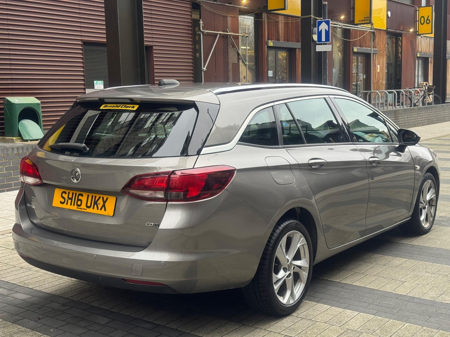 Used Vauxhall Astra 2016 for sale - 77020984: Photo 8