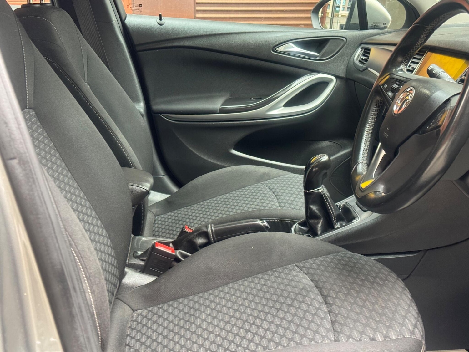 Used Vauxhall Astra 2017 for sale - 76633891: Photo 11