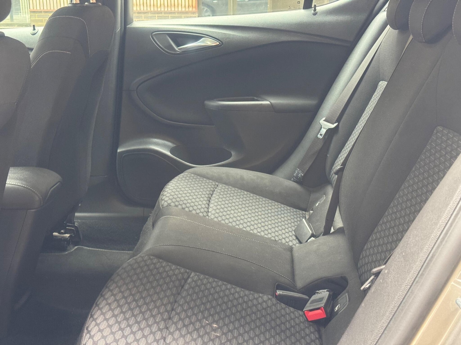 Used Vauxhall Astra 2017 for sale - 76633891: Photo 12