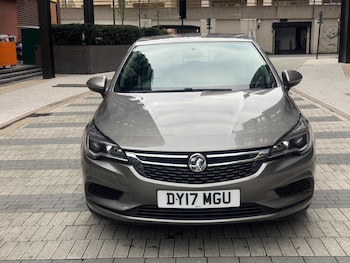 Used Vauxhall Astra 2017 for sale - 76633891: Photo