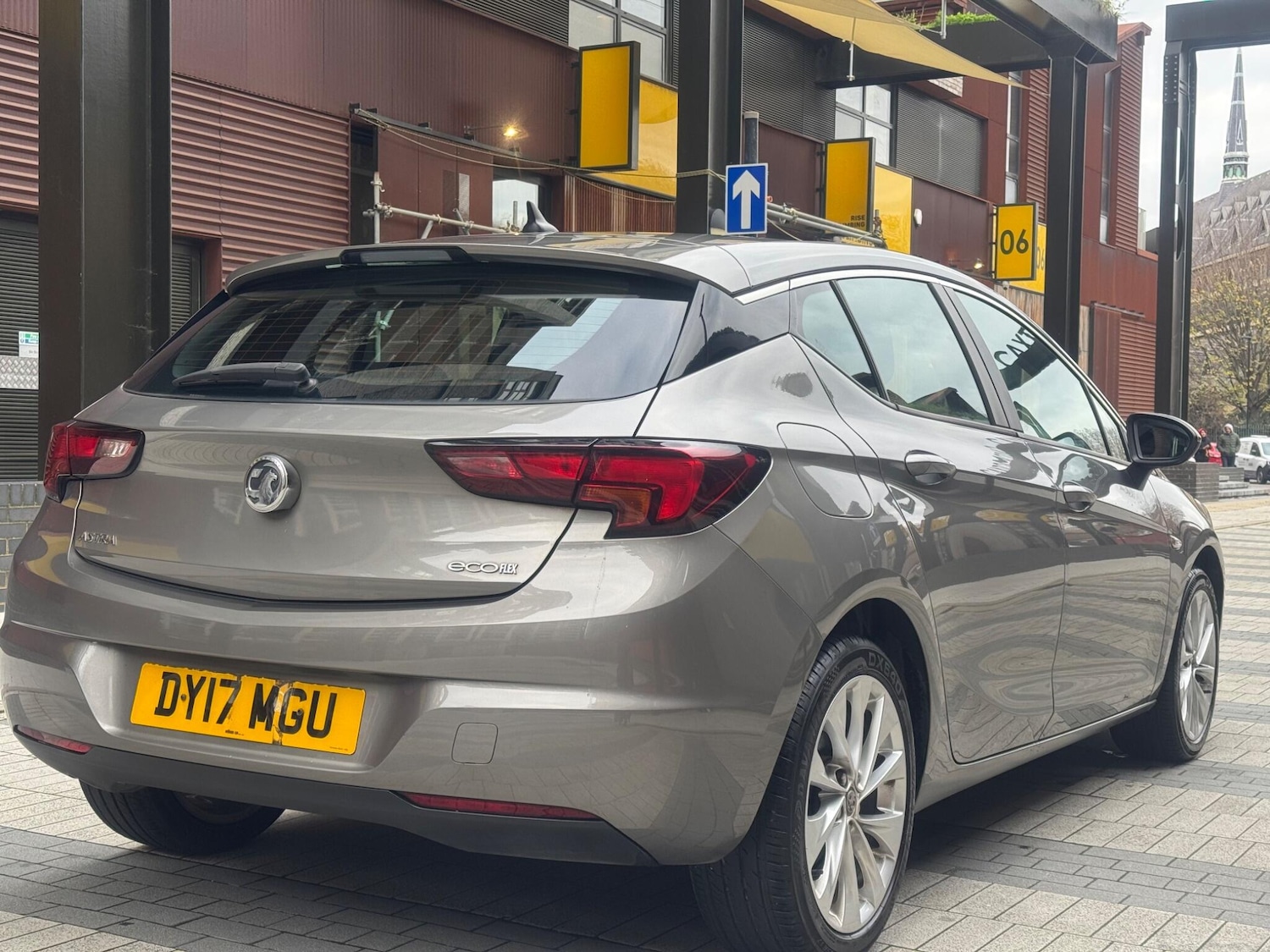 Used Vauxhall Astra 2017 for sale - 76633891: Photo 9