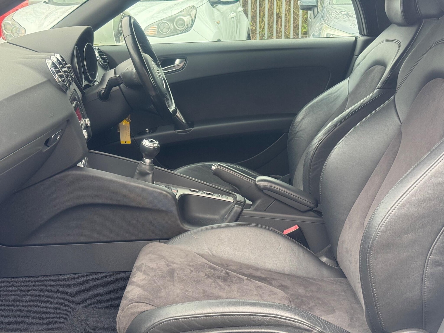 Used Audi TT 2011 for sale - 77238417: Photo 30