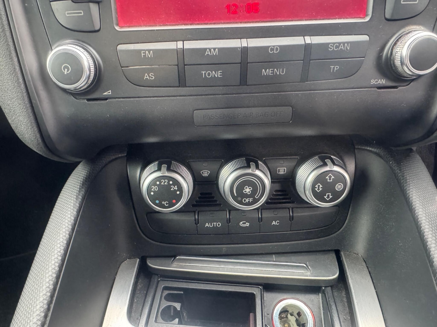 Used Audi TT 2011 for sale - 77238417: Photo 38