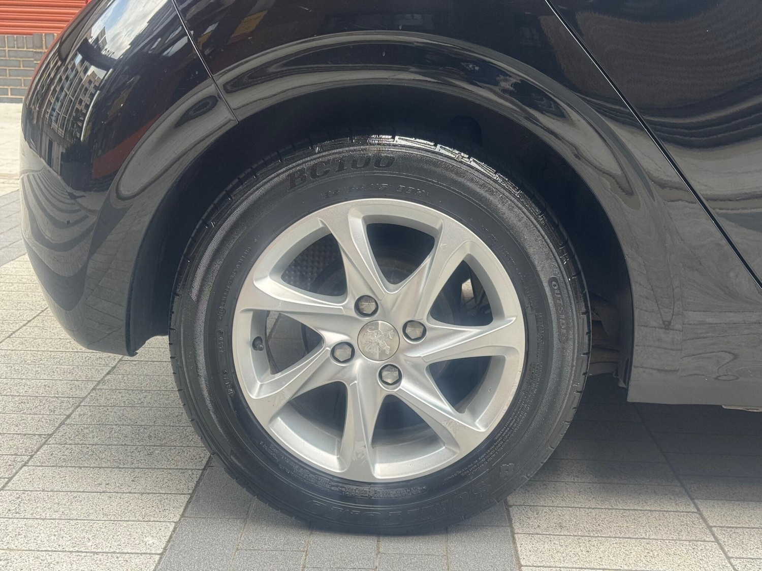 Used Peugeot 208 2016 for sale - 76472091: Photo 12