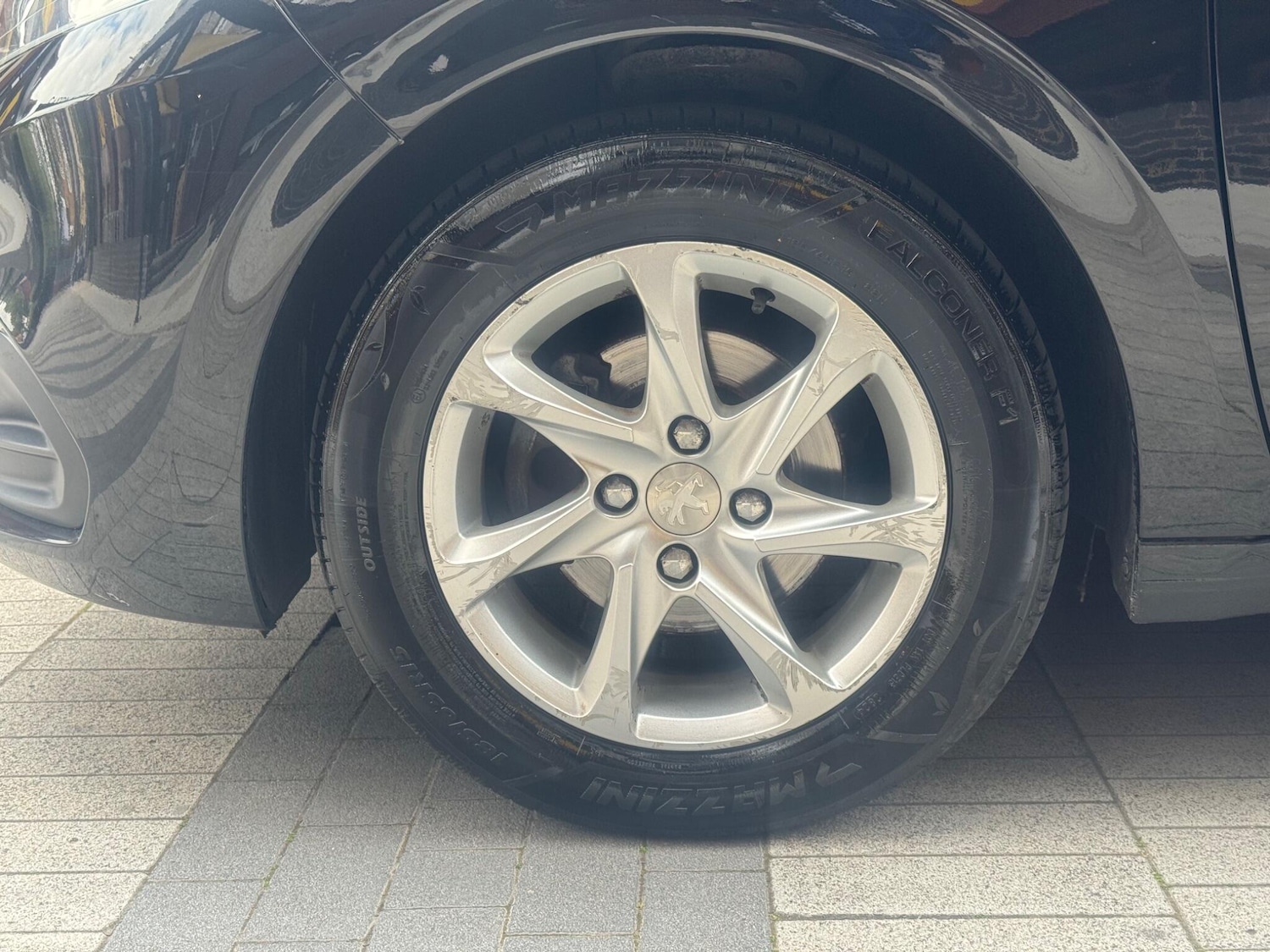 Used Peugeot 208 2016 for sale - 76472091: Photo 17