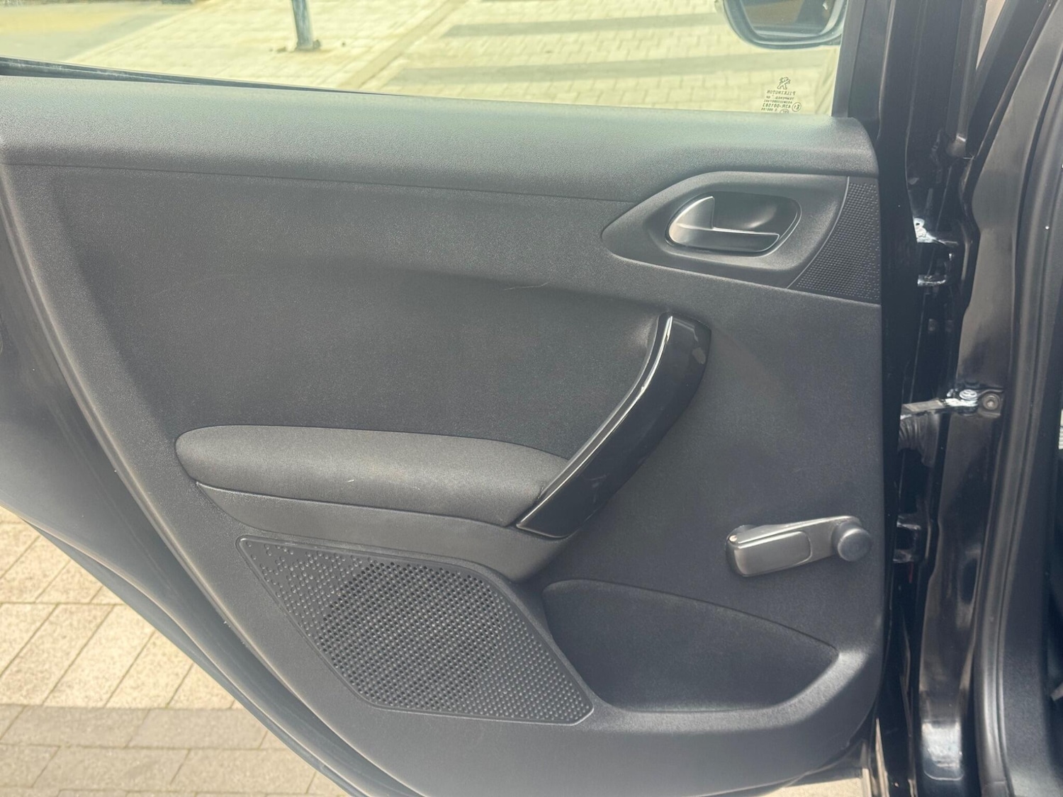 Used Peugeot 208 2016 for sale - 76472091: Photo 24