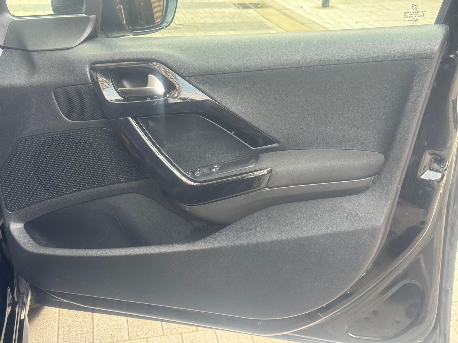 Used Peugeot 208 2016 for sale - 76472091: Photo 30