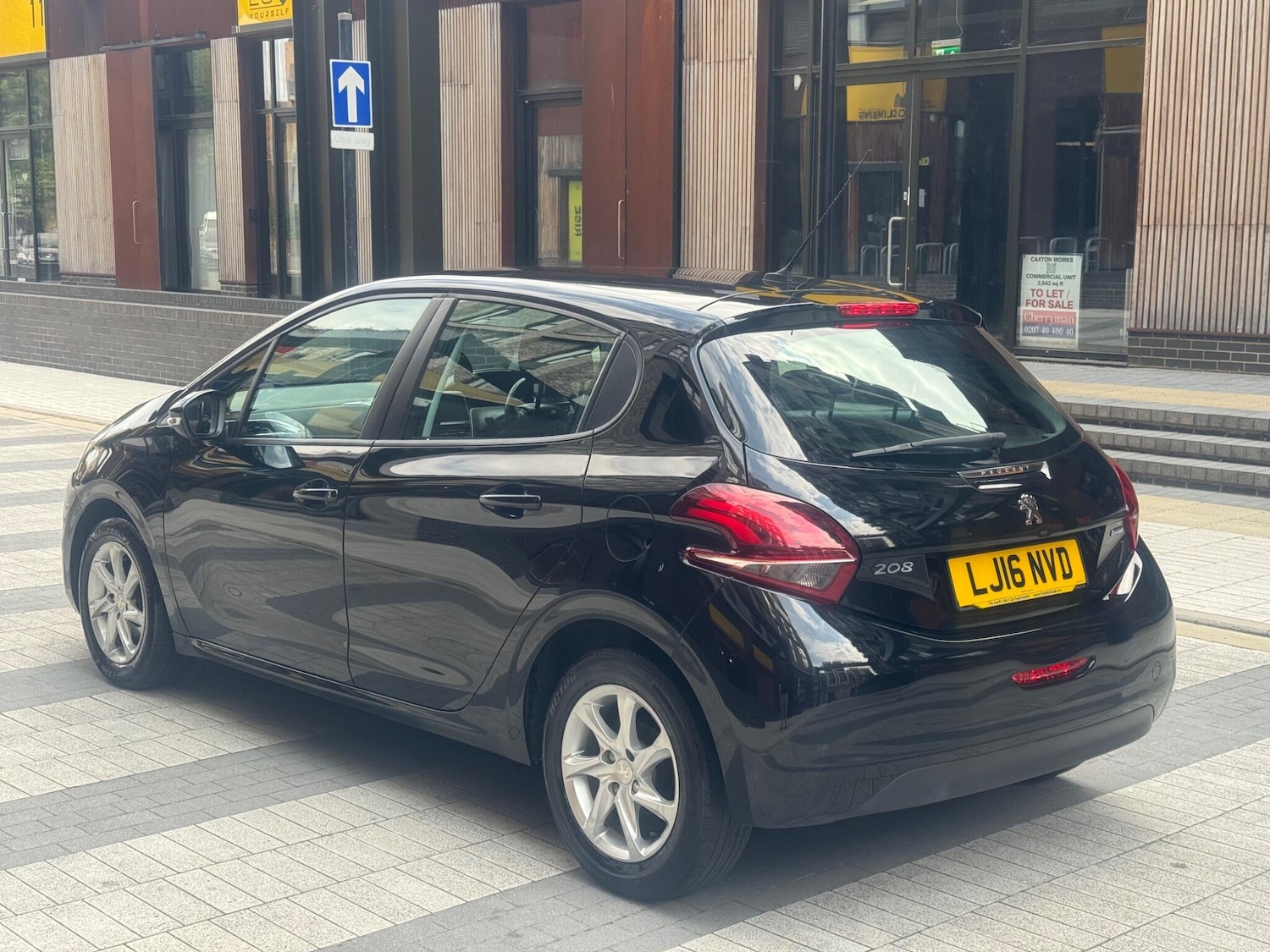 Used Peugeot 208 2016 for sale - 76472091: Photo 5