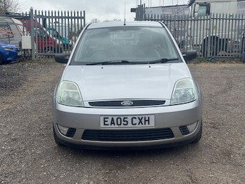 Used Ford Fiesta 2005 for sale - 77853004: Photo