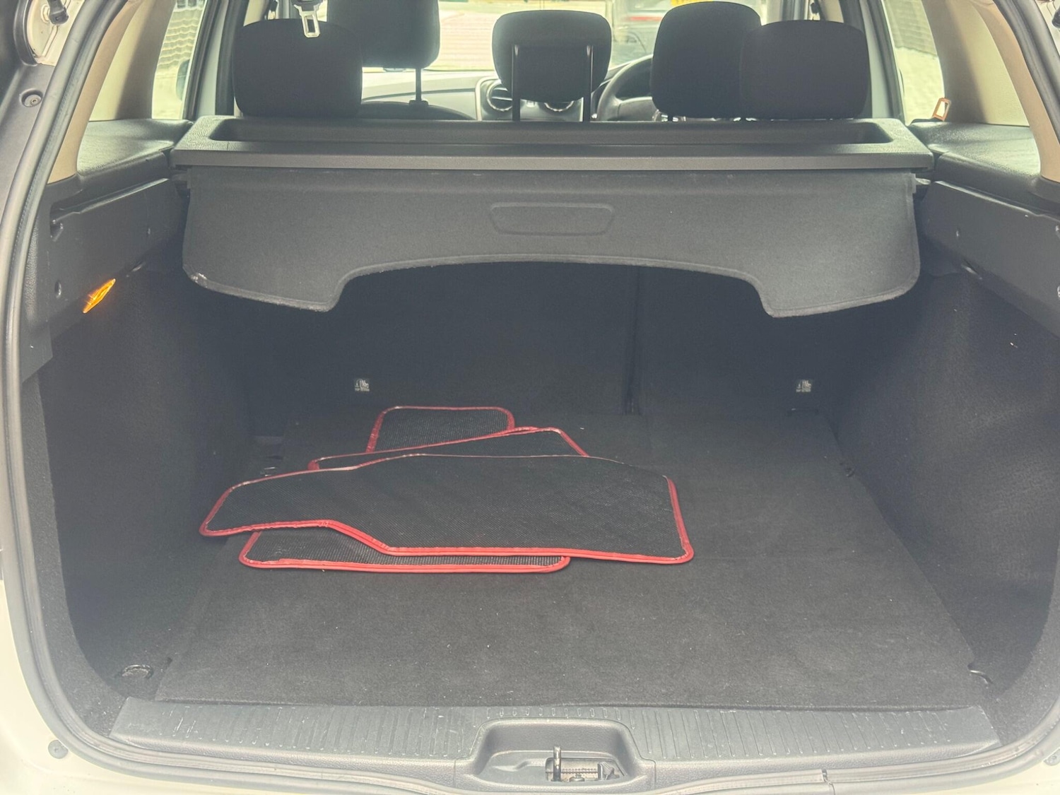 Used Dacia Logan MCV 2015 for sale - 76238542: Photo 25