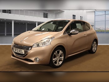 Used Peugeot 208 2013 for sale - 75677493: Photo