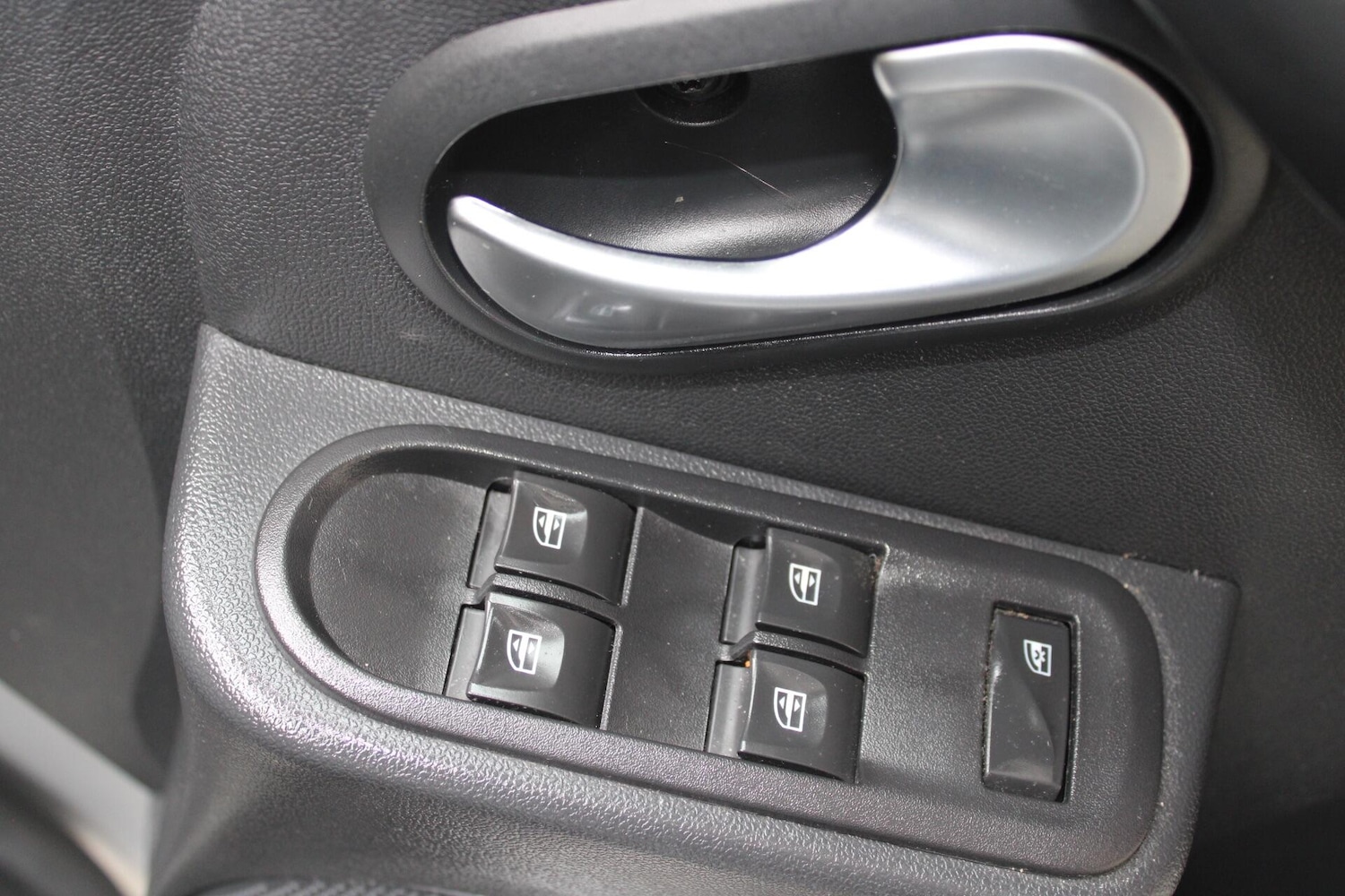 Used Dacia Duster 2018 for sale - 76498953: Photo 16