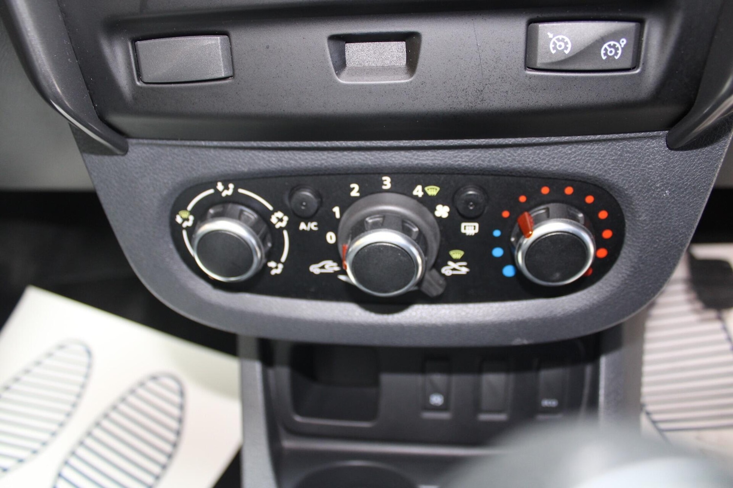 Used Dacia Duster 2018 for sale - 76498953: Photo 19