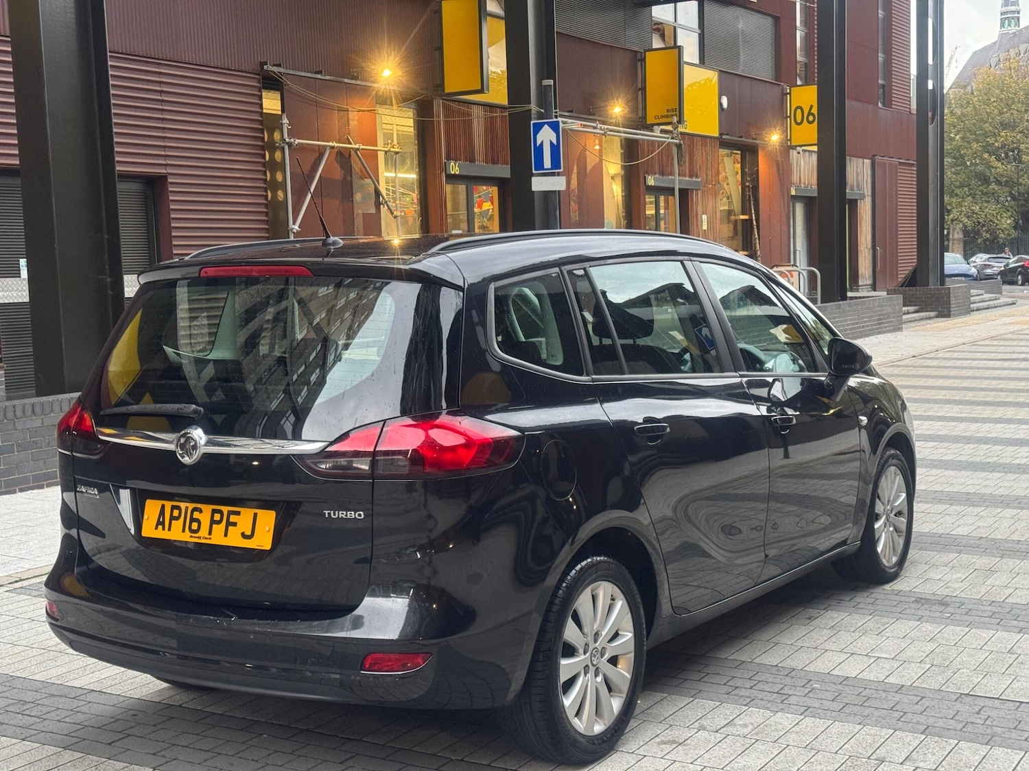 Used Vauxhall Zafira Tourer 2016 for sale - 76360717: Photo 10
