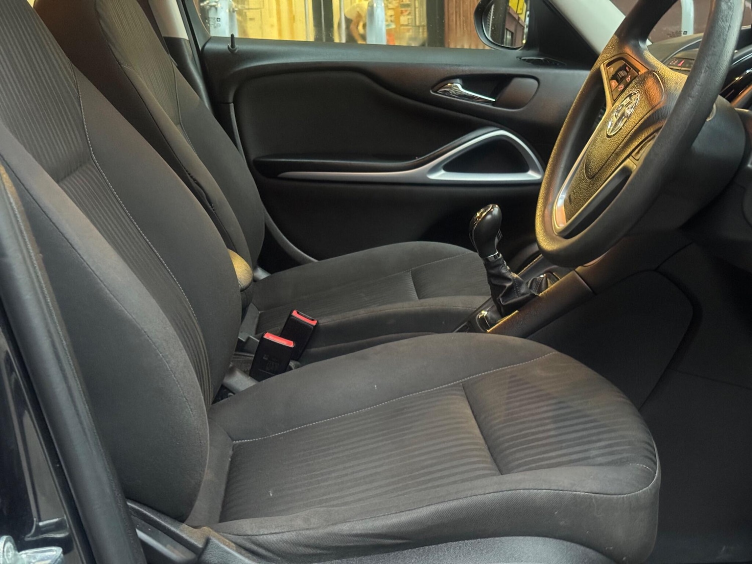 Used Vauxhall Zafira Tourer 2016 for sale - 76360717: Photo 12