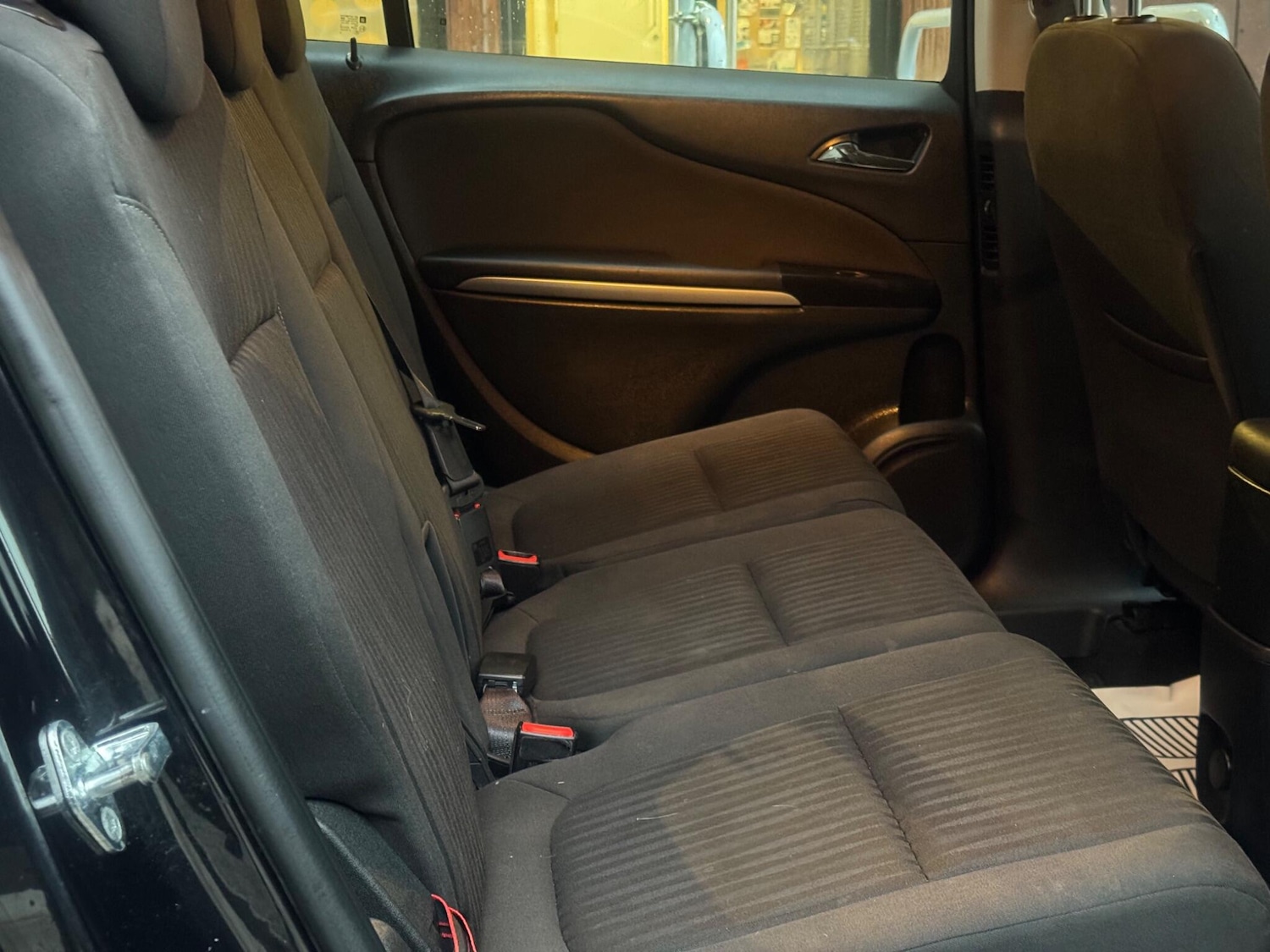 Used Vauxhall Zafira Tourer 2016 for sale - 76360717: Photo 14