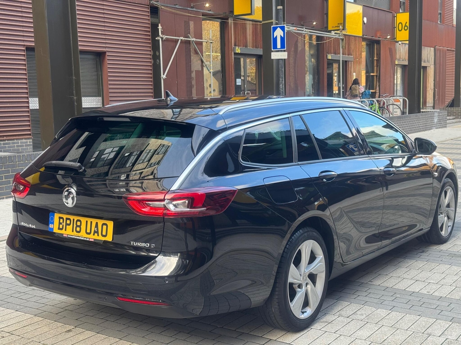 Used Vauxhall Insignia 2018 for sale - 76528026: Photo 9