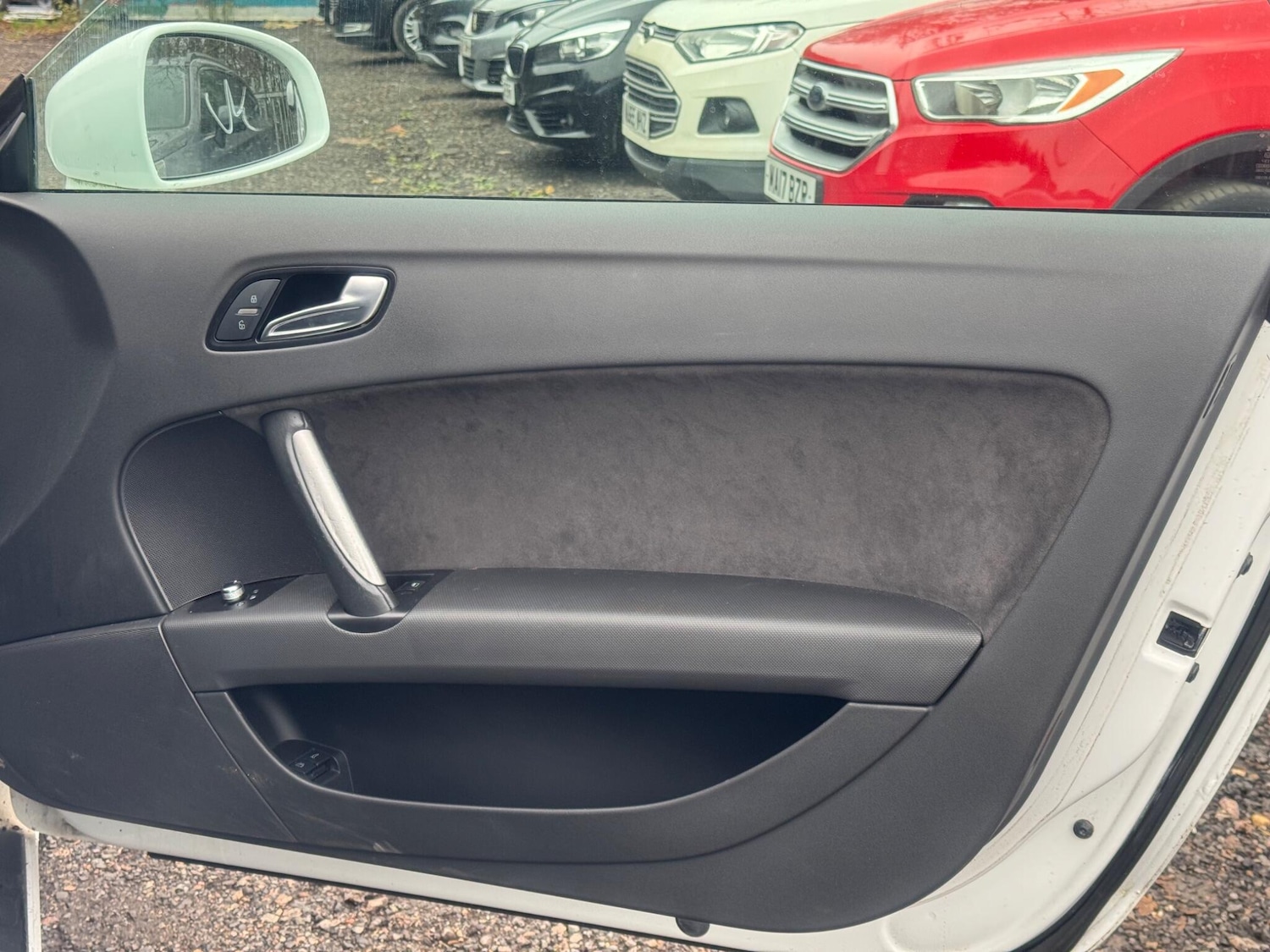 Used Audi TT 2011 for sale - 77440877: Photo 18