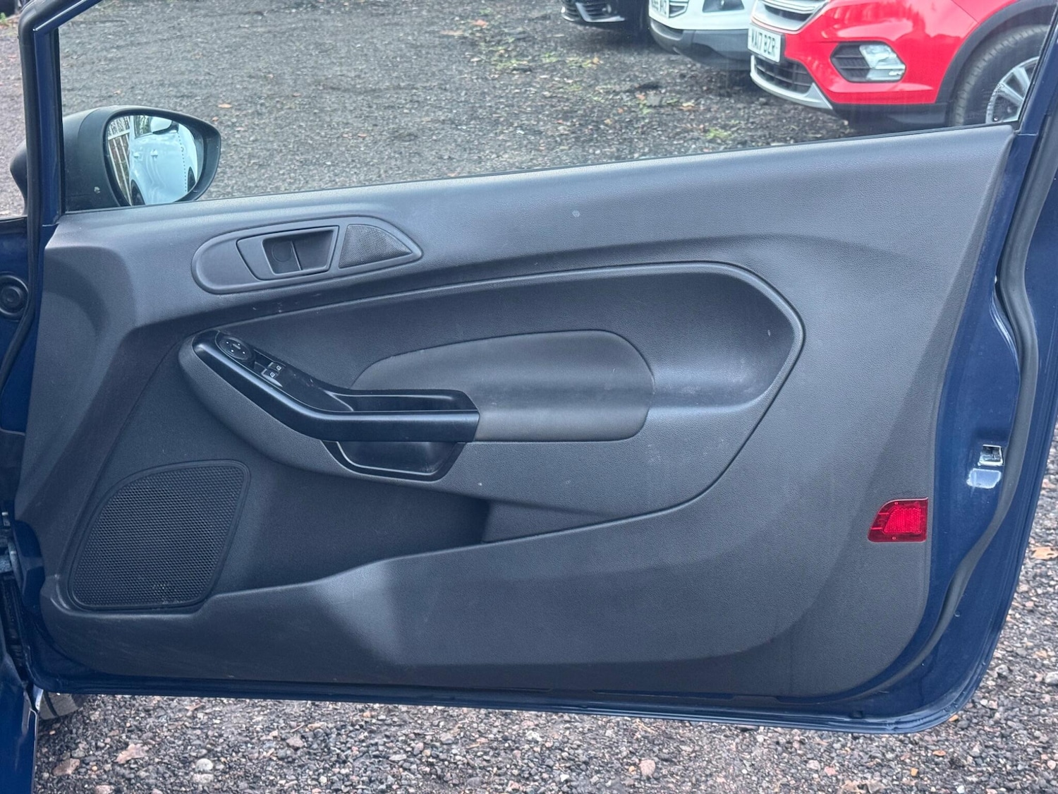 Used Ford Fiesta 2015 for sale - 77290855: Photo 21