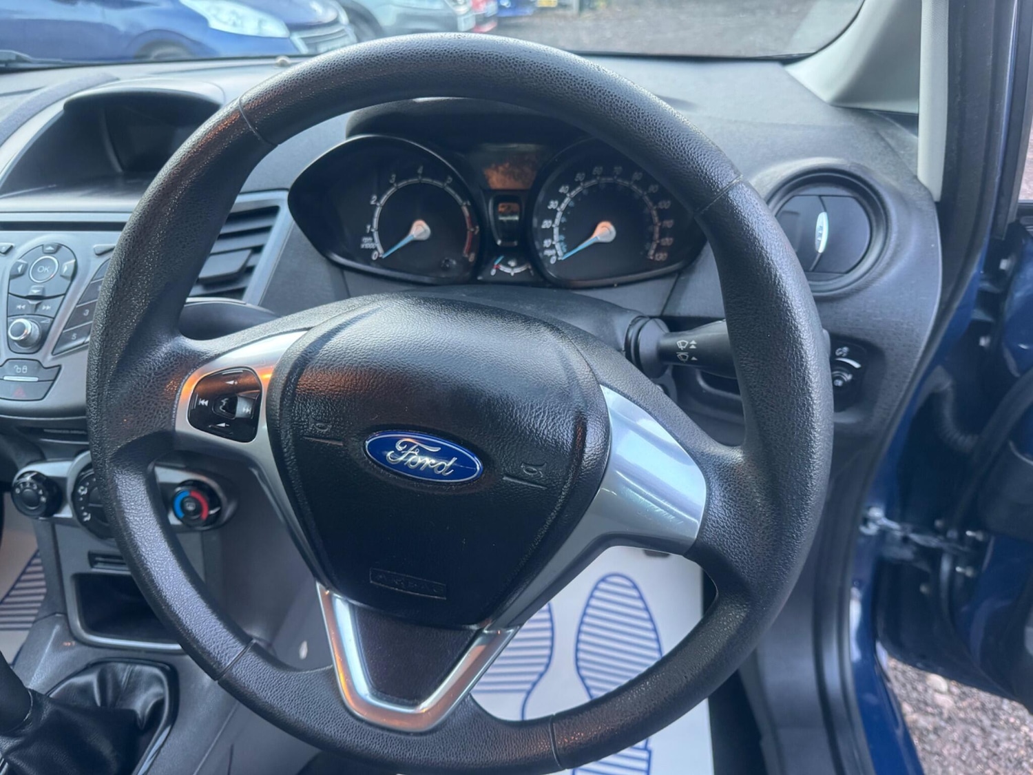 Used Ford Fiesta 2015 for sale - 77290855: Photo 29