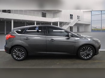 Used Ford Focus 2016 for sale - 77559384: Photo