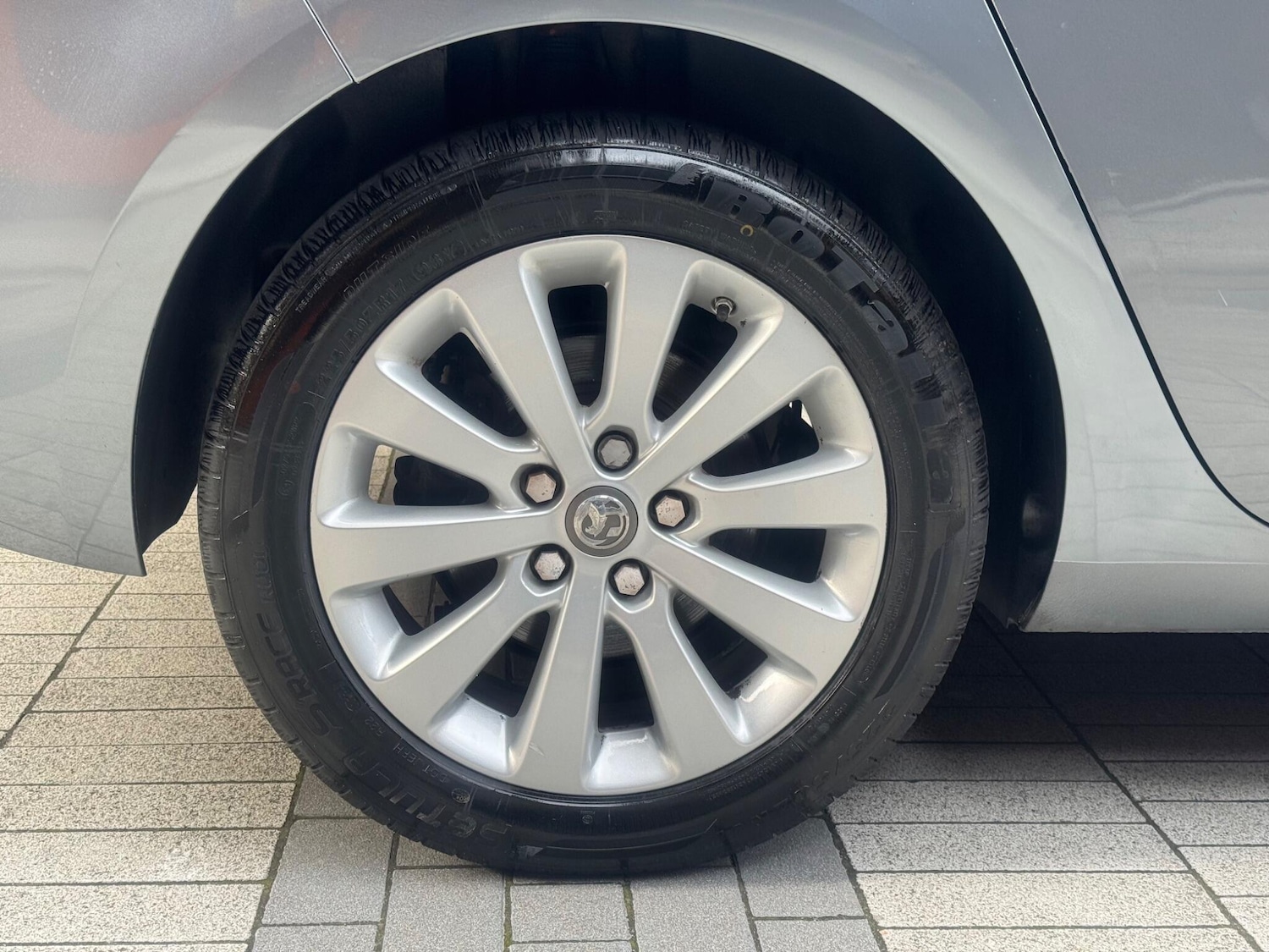 Used Vauxhall Zafira Tourer 2017 for sale - 76189208: Photo 12