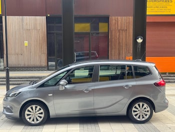 Used Vauxhall Zafira Tourer 2017 for sale - 76189208: Photo 4