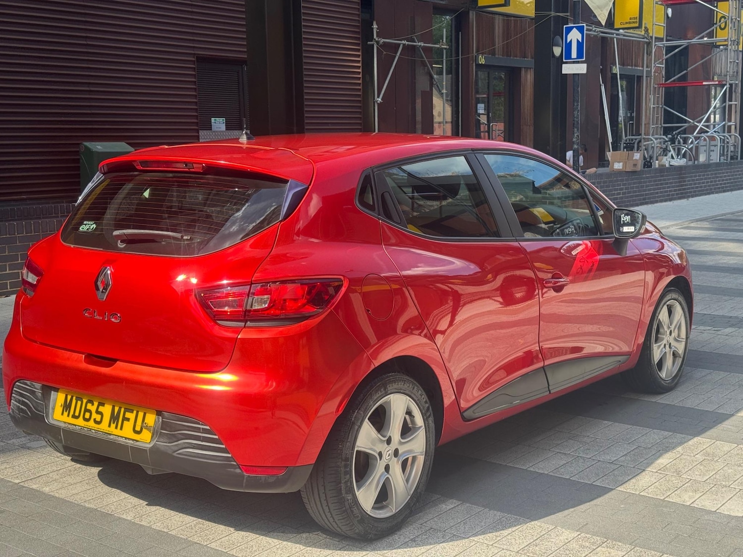 Used Renault Clio 2015 for sale - 76472226: Photo 10