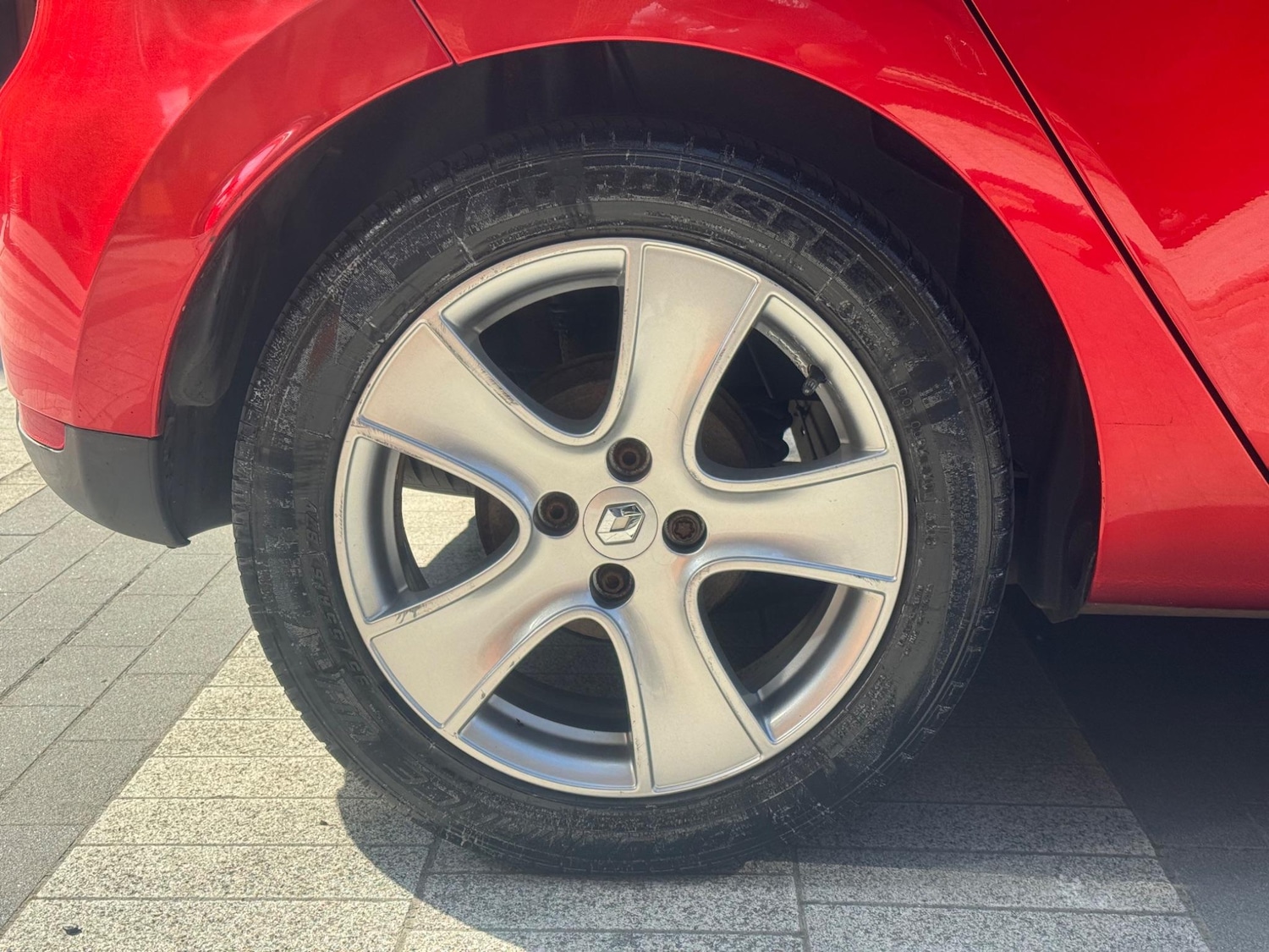 Used Renault Clio 2015 for sale - 76472226: Photo 13