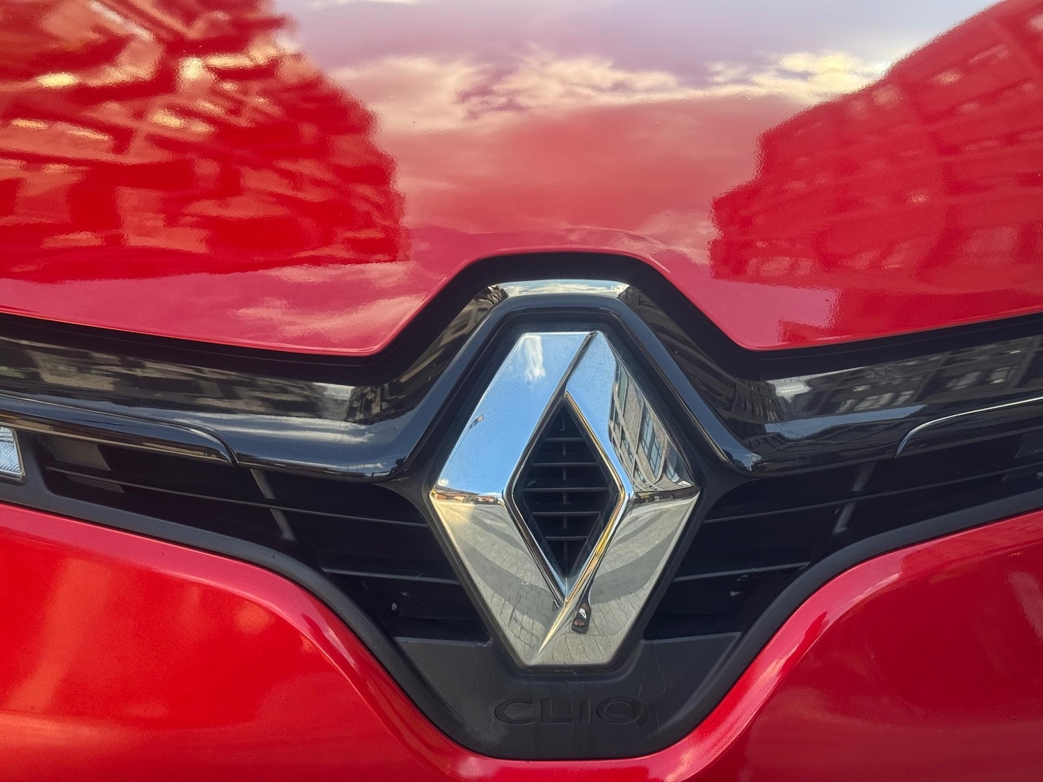 Used Renault Clio 2015 for sale - 76472226: Photo 22