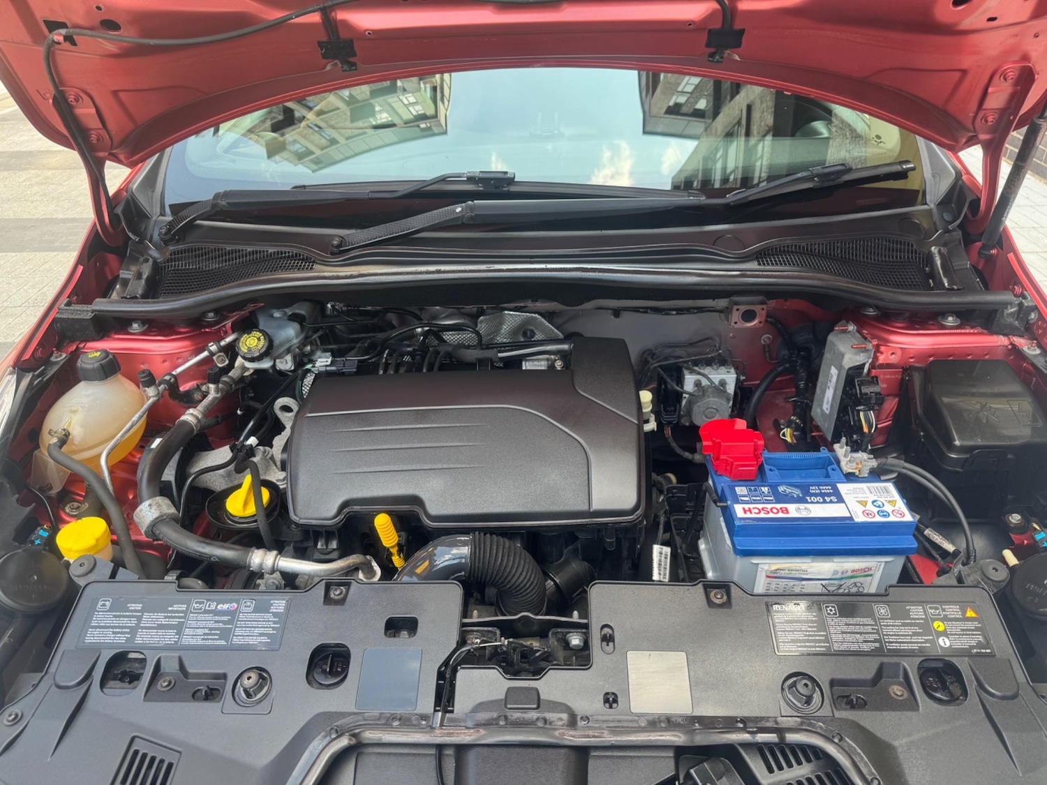 Used Renault Clio 2015 for sale - 76472226: Photo 38