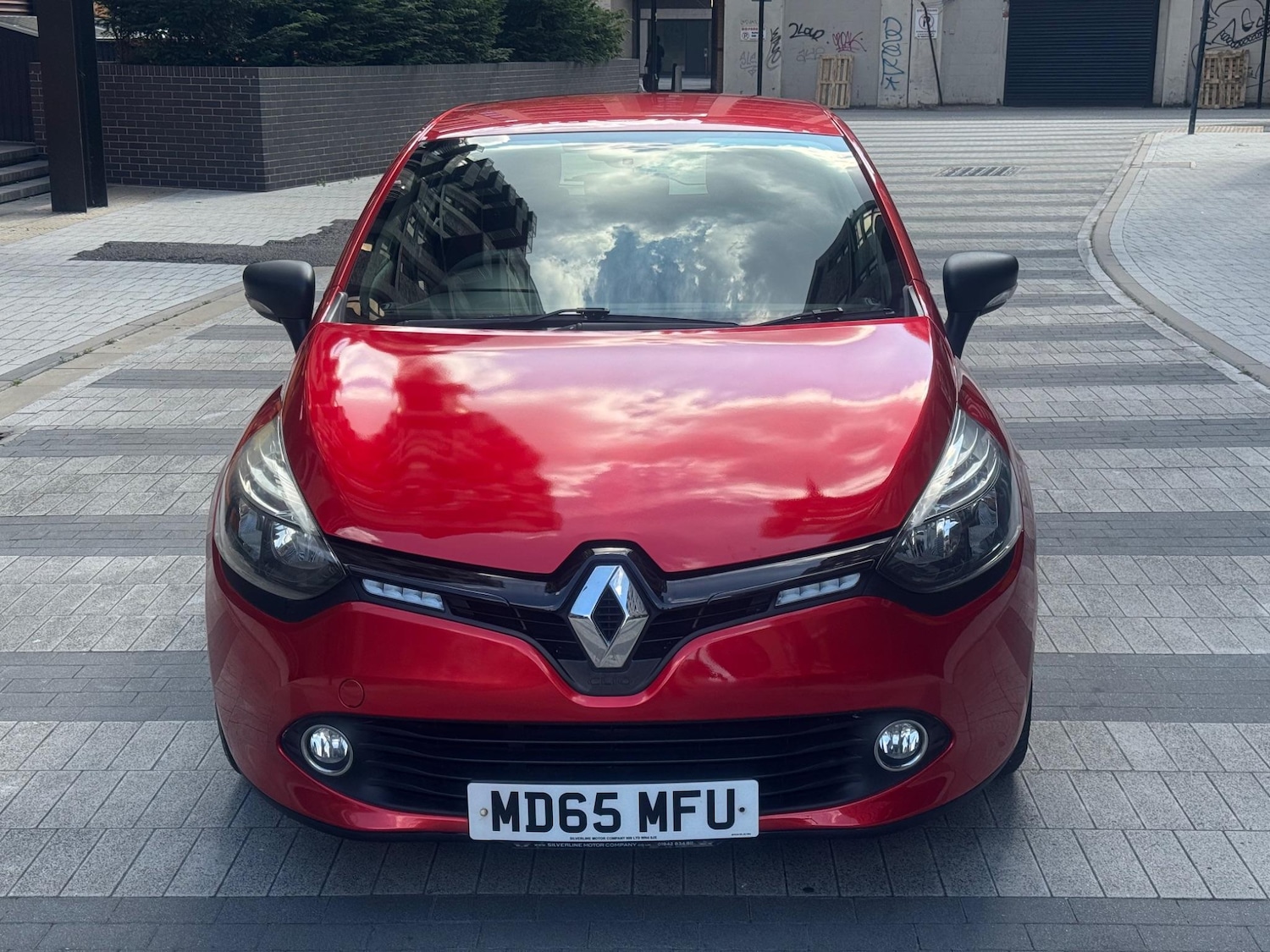Used Renault Clio 2015 for sale - 76472226: Photo 4