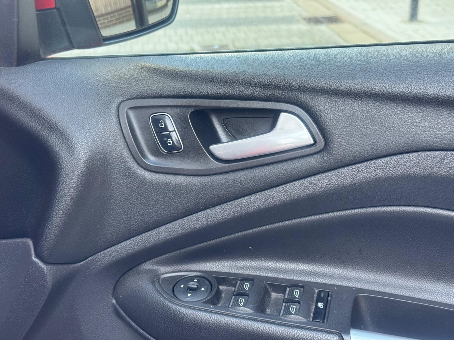 Used Ford Kuga 2017 for sale - 76425789: Photo 43